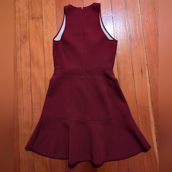 THEORY sz 2 Felicitina Bonded Double Crepe Dress - Red - fit and flare - Picture 5 of 6